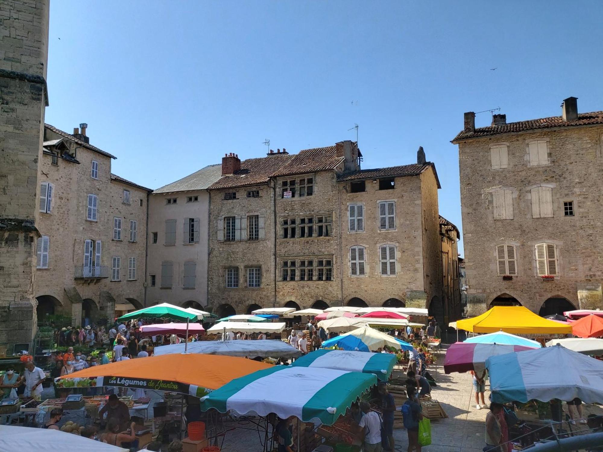 Appartamento Le Petit Saint-Georges, Centre Historique Villefranche-de-Rouergue Esterno foto